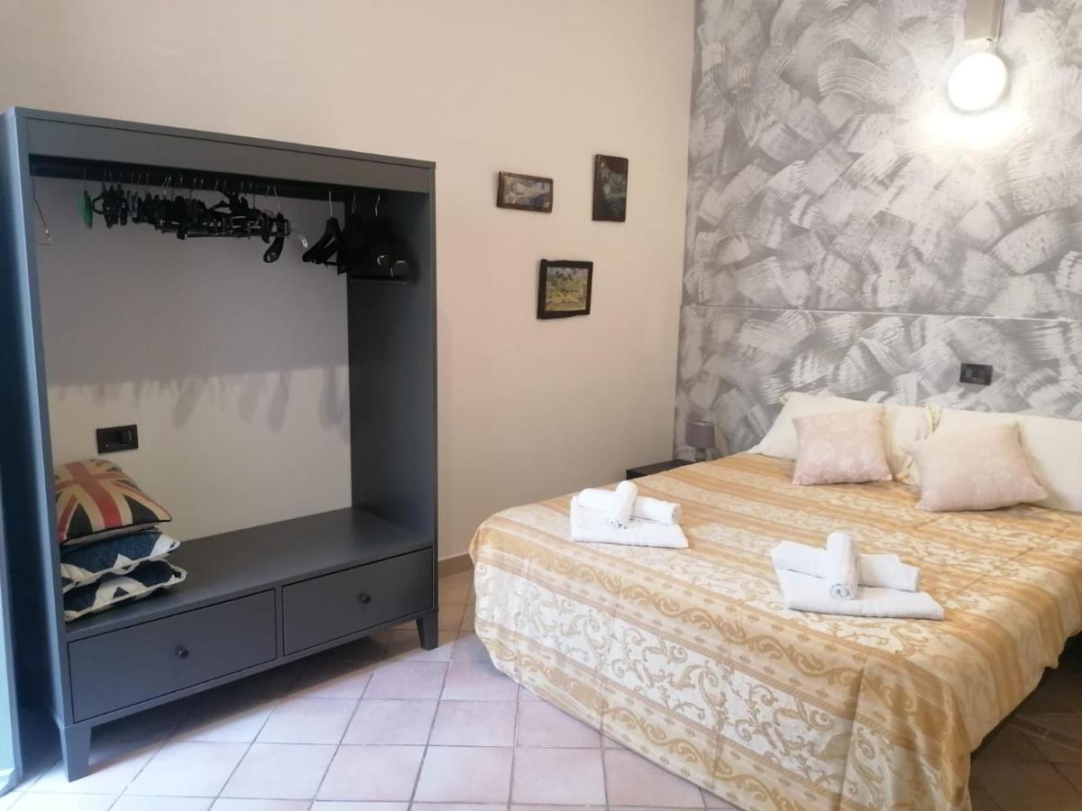 La Casina Giramondo Di Ele Viareggio Buitenkant foto