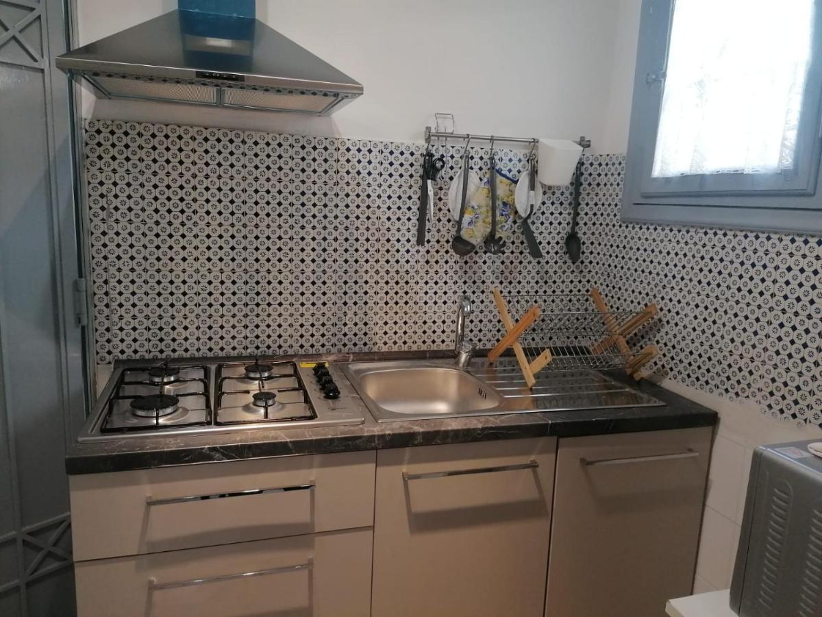La Casina Giramondo Di Ele Viareggio Buitenkant foto
