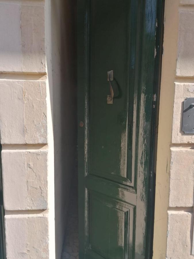 La Casina Giramondo Di Ele Viareggio Buitenkant foto